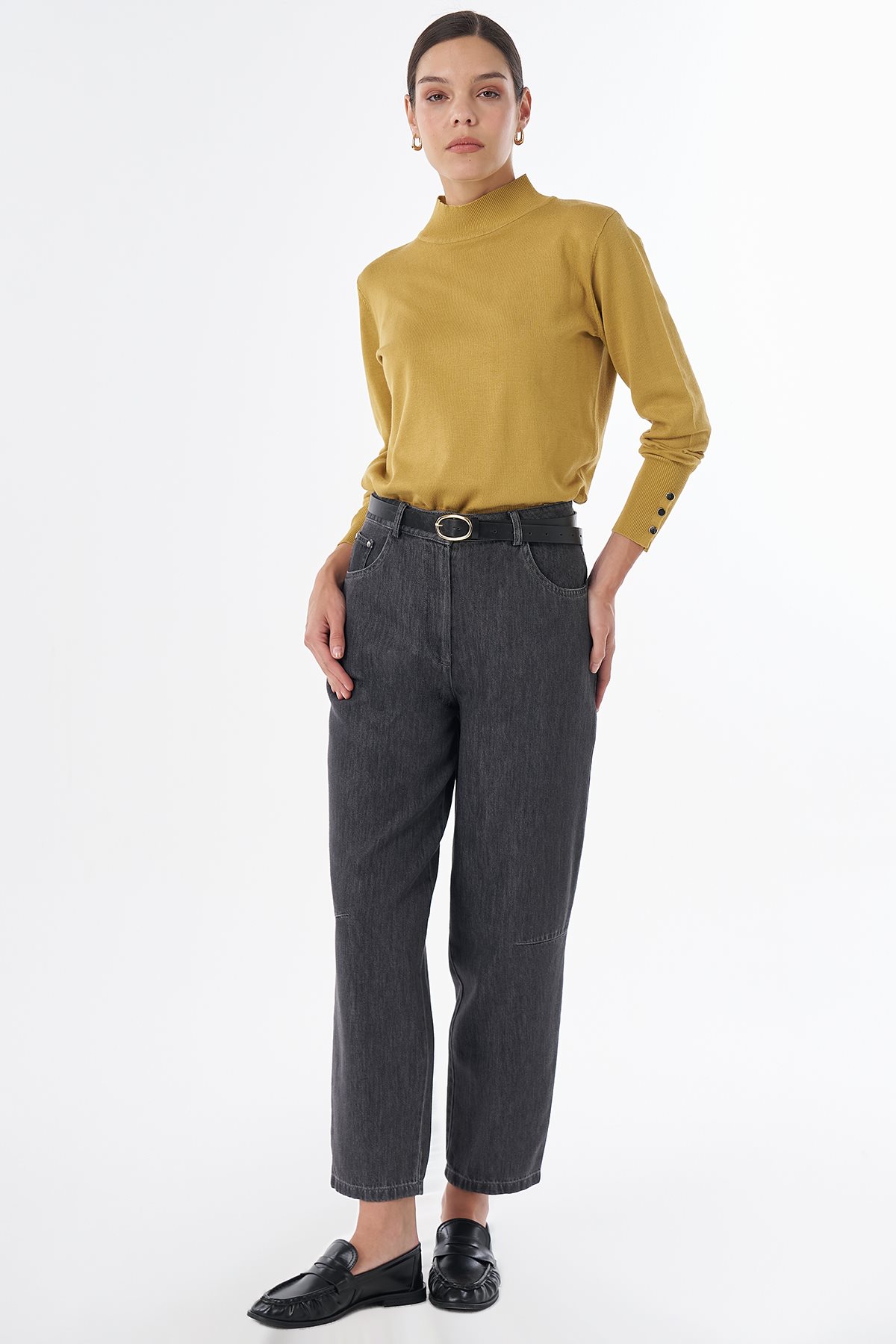 Toka Detaylı Denim Pantolon Siyah