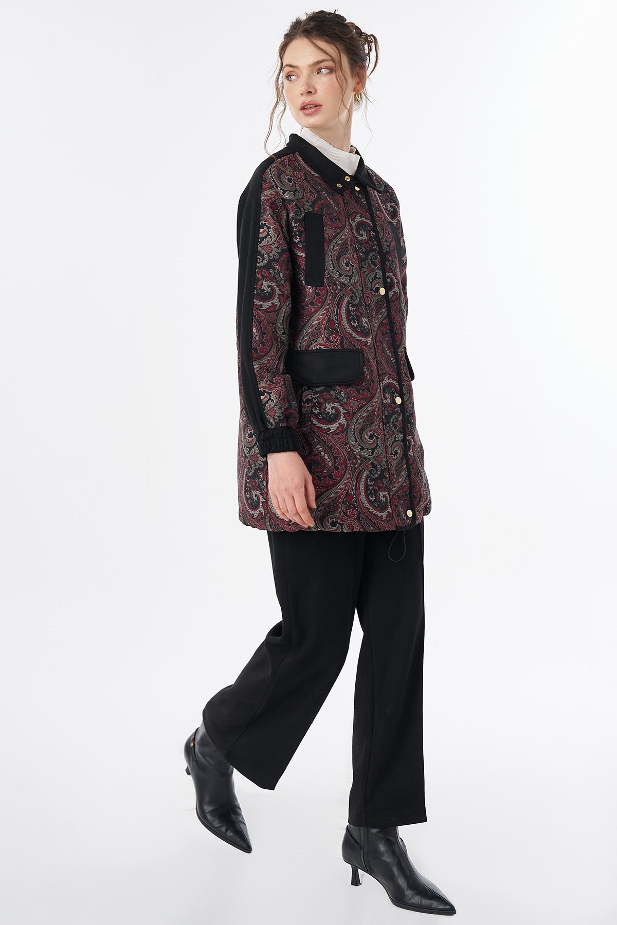 Scarf Print High-Neck Jacket Red