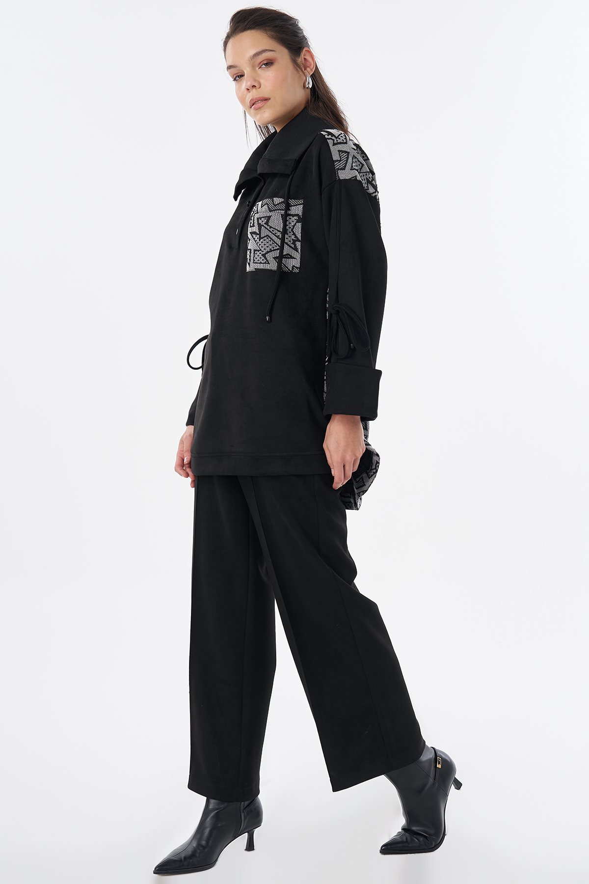 Garnili Süet Sweatshirt Siyah