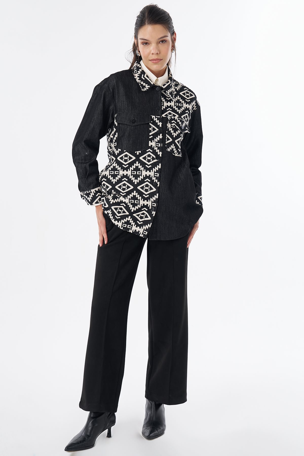 Ethnic Pattern Jacket Black