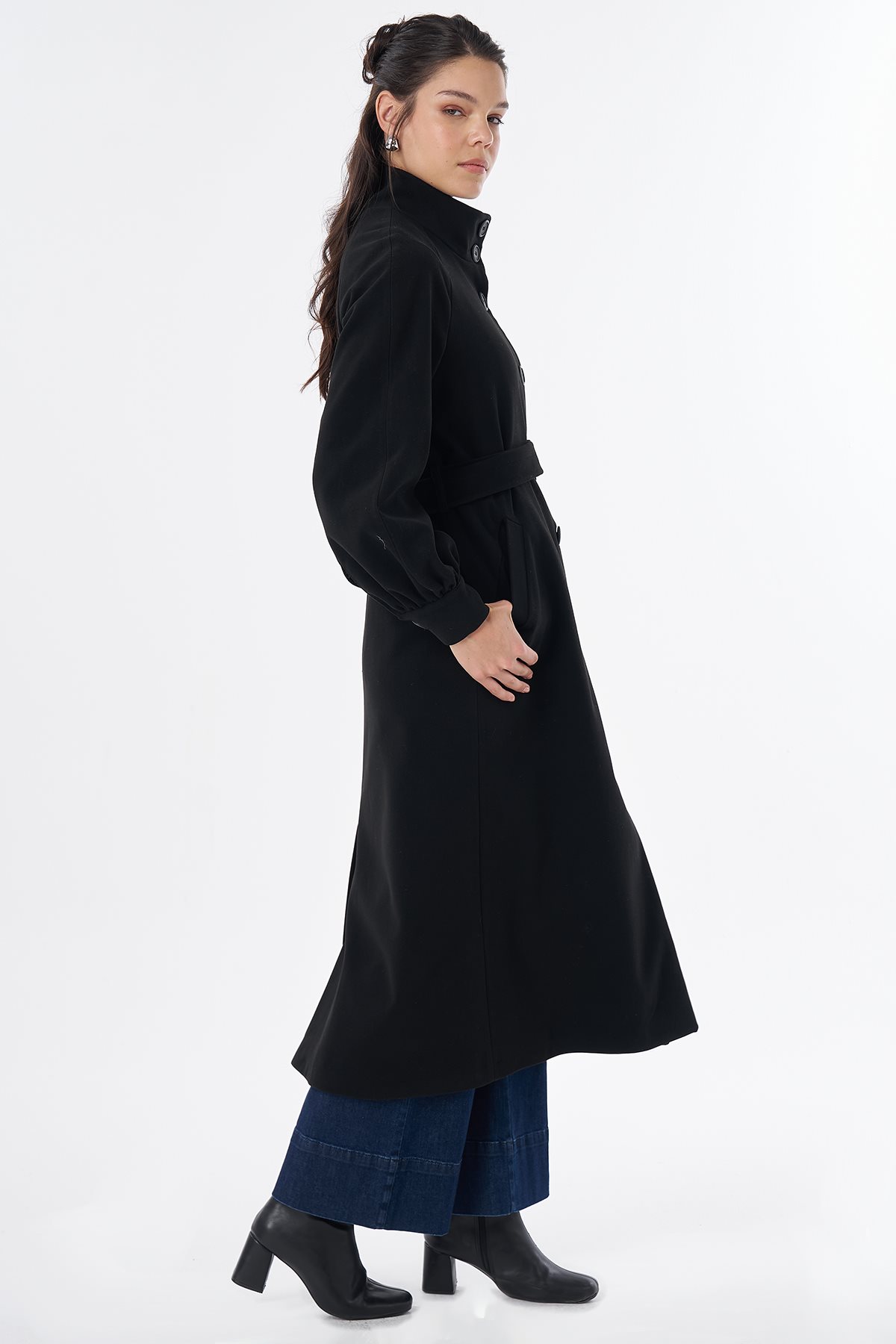 Belt Detail Wool-Blend Coat Black