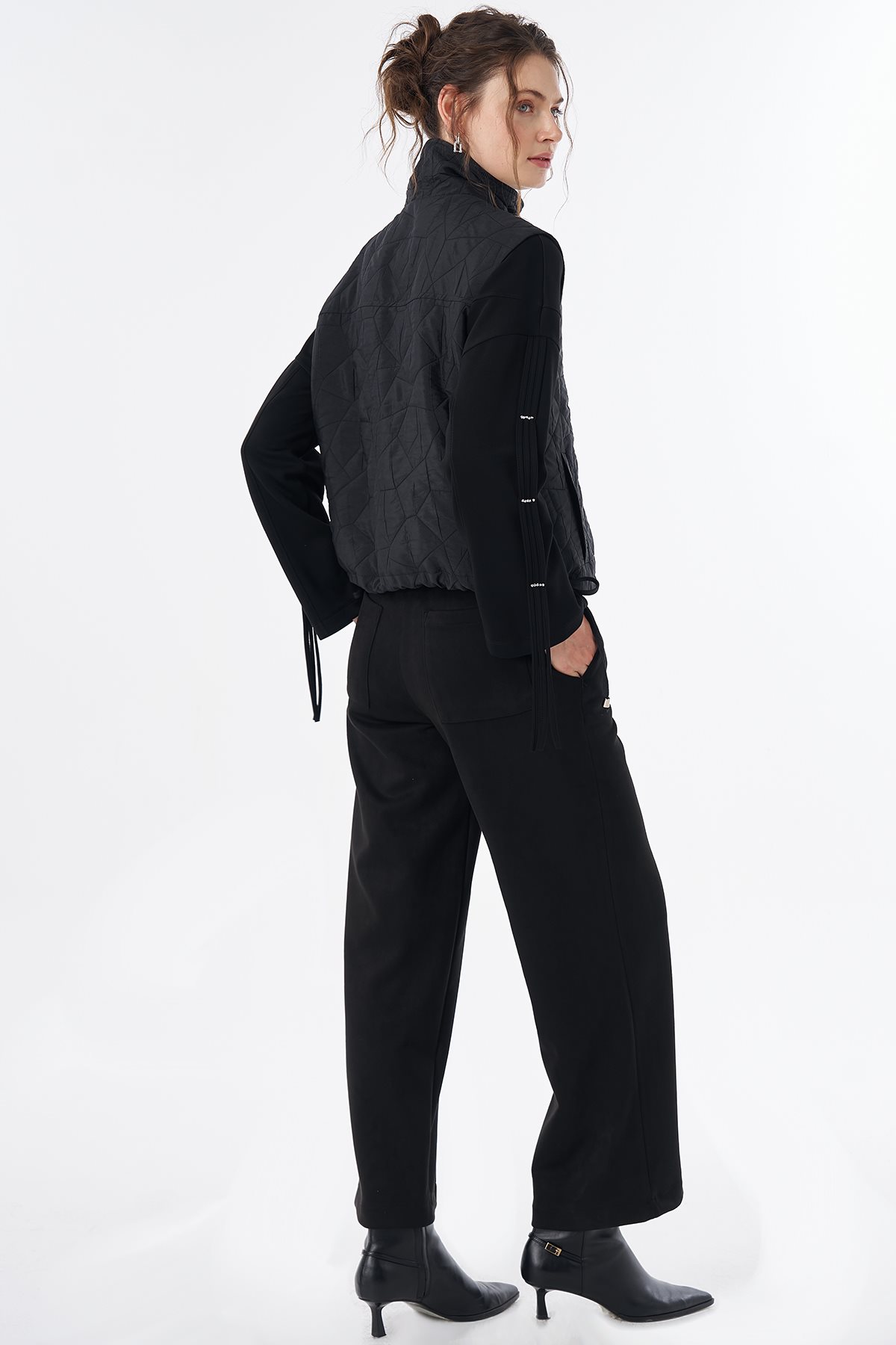 Drawstring Quilted Vest Black