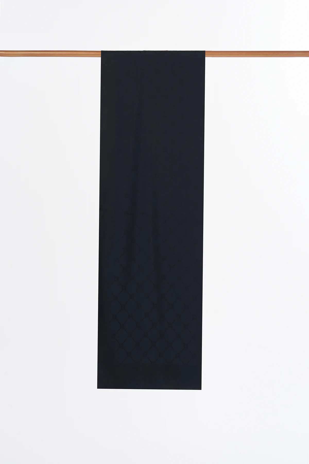 Logo-Detail Modal Shawl Black