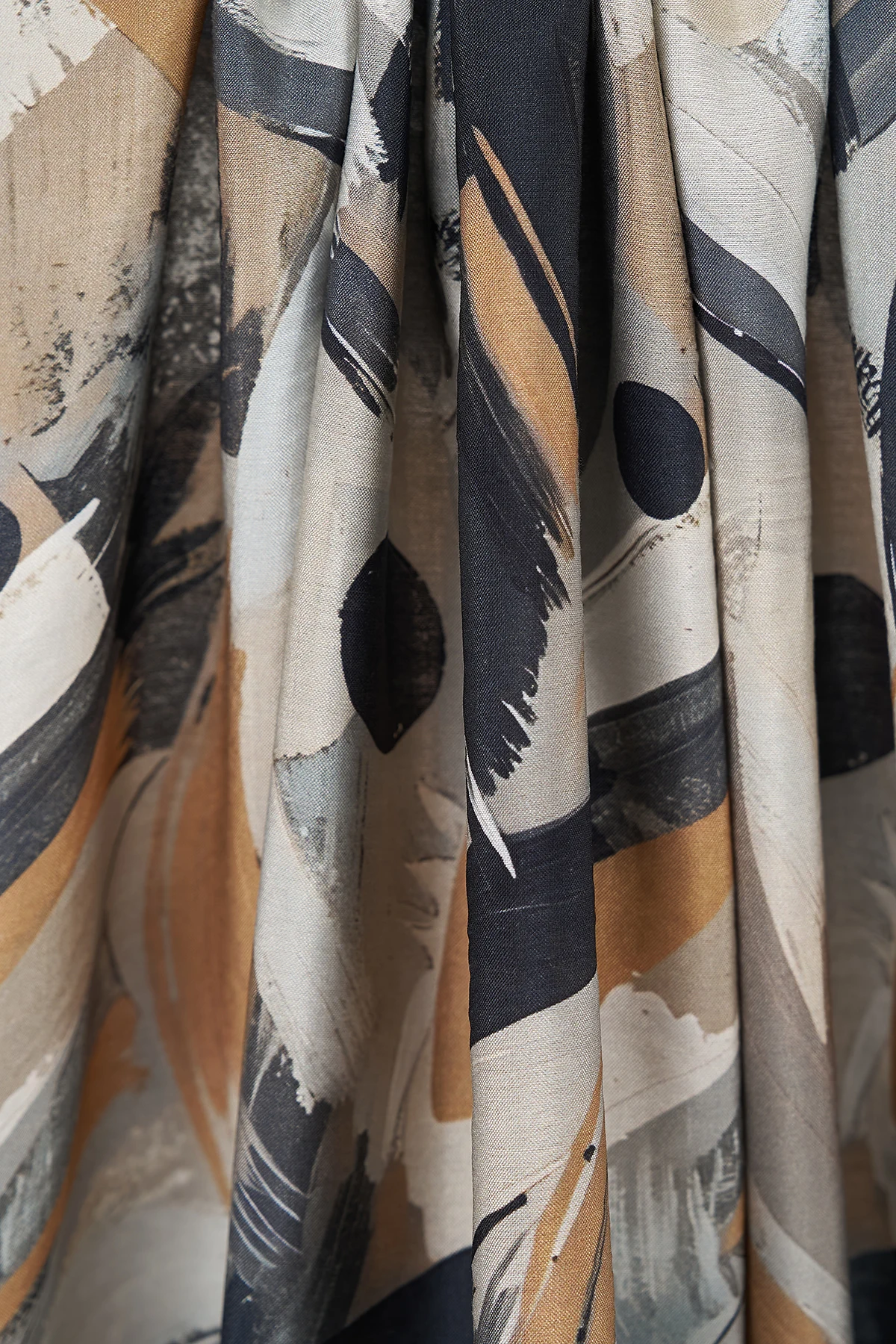 Brushstroke Pattern Viscose Shawl Black