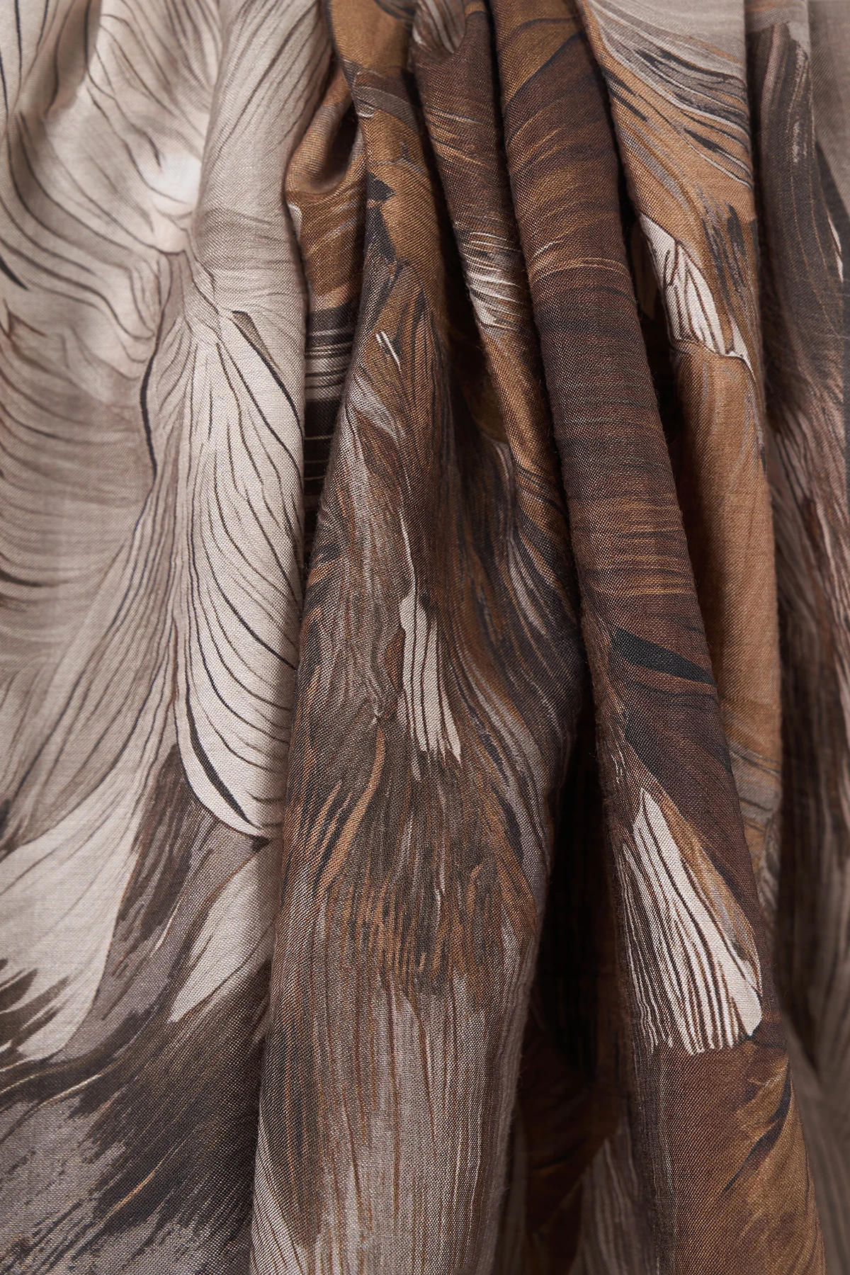 Abstract Pattern Viscose Shawl Espresso