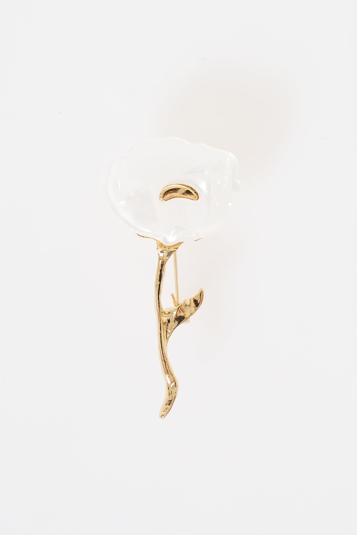 Poppy Flower Brooch Optical White