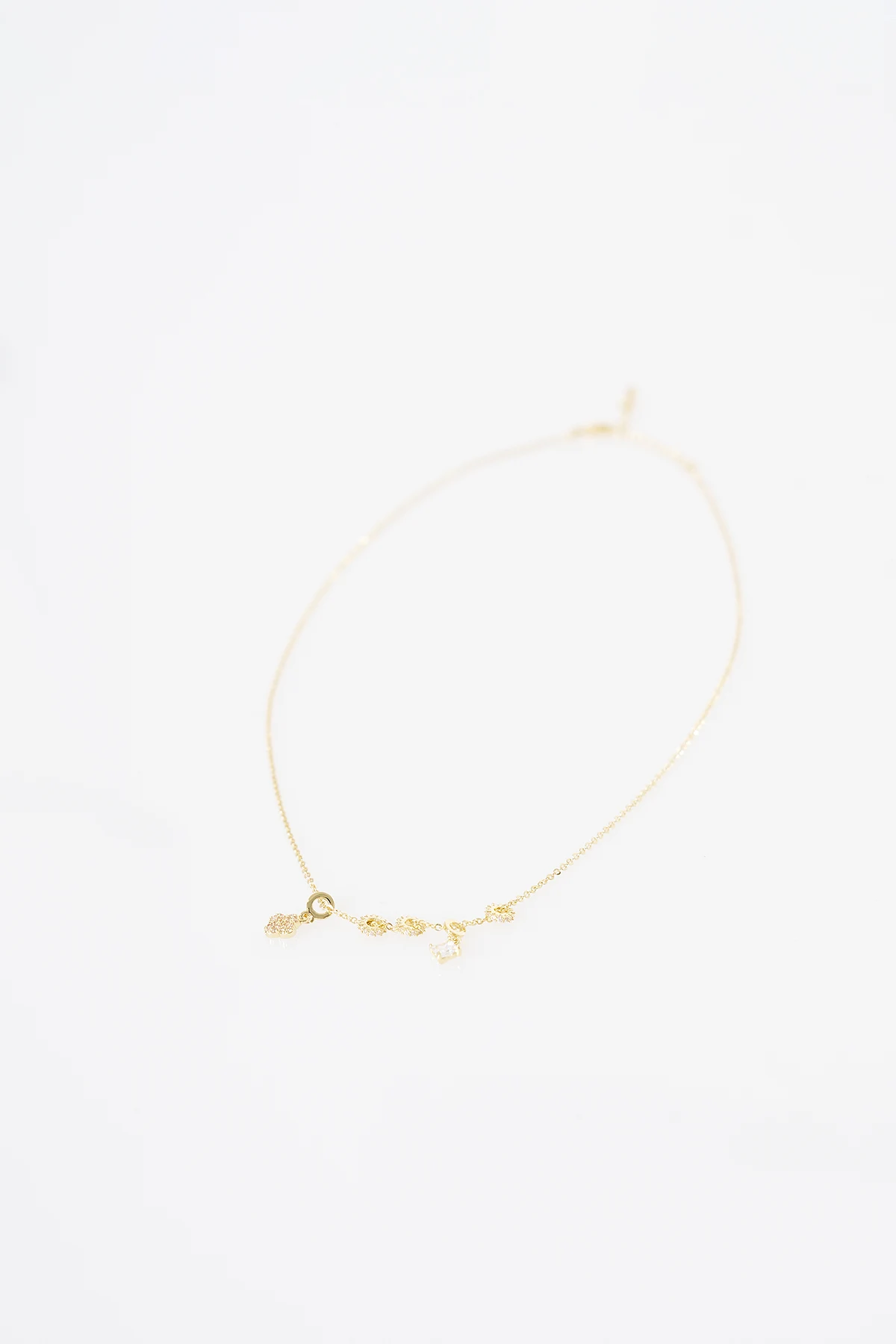 Figürlü Kolye Gold